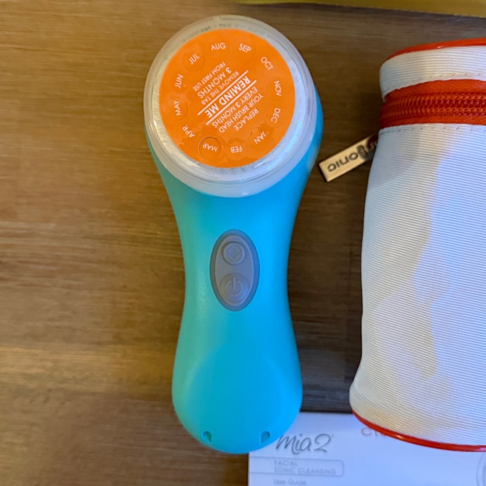 Light blue Clarisonic Mia 2 - Picture 2 of 6